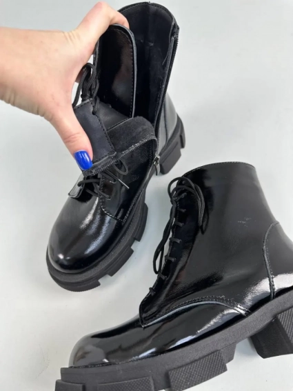 Ботинки женские кожа наплак черные на шнурках и с замком фото 20 — интернет-магазин Tapok