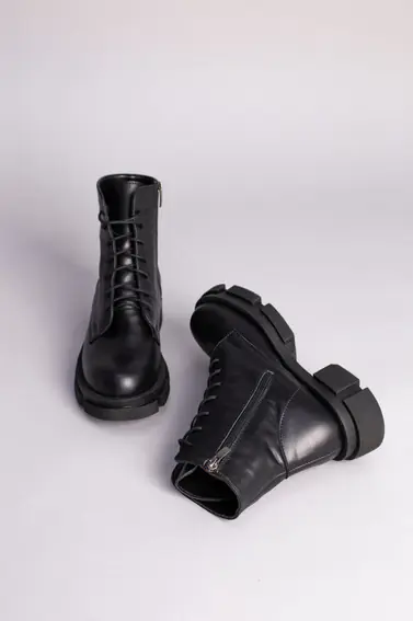 Черевики жіночі шкіряні чорні на шнурках і з замком фото 6 — інтернет-магазин Tapok