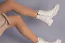 Черевики жіночі шкіряні молочного кольору на шнурках і з замком демісезонні Фото 7
