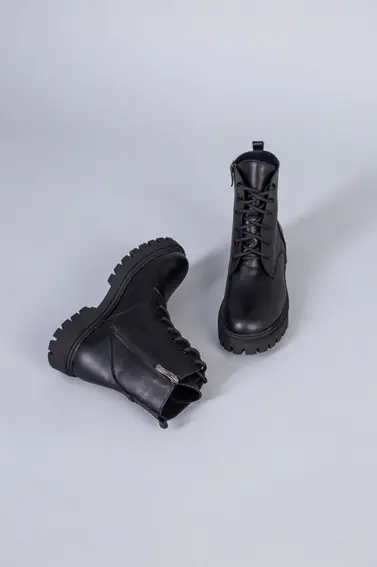 Ботинки женские кожаные черные на шнурках и с замком на байке фото 13 — интернет-магазин Tapok