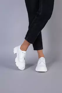 Туфли женские кожаные белые на шнурках