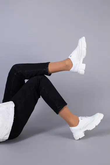 Туфли женские кожаные белые на шнурках фото 4 — интернет-магазин Tapok