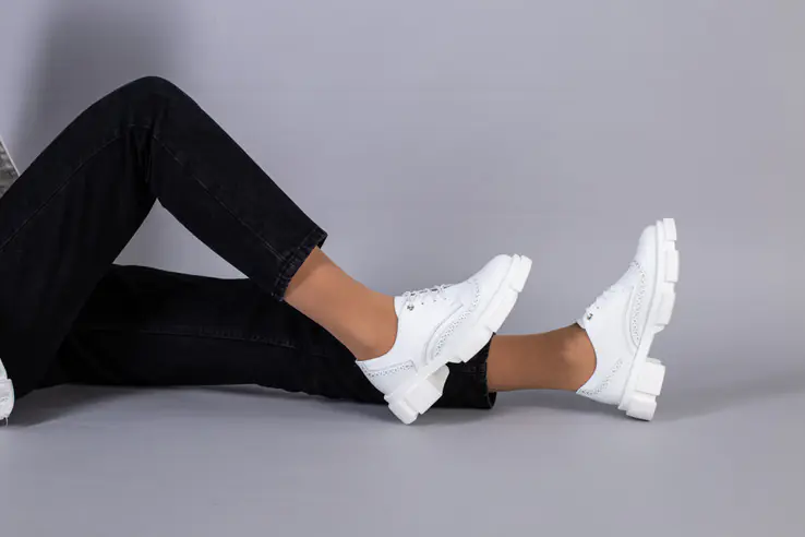 Туфли женские кожаные белые на шнурках фото 7 — интернет-магазин Tapok