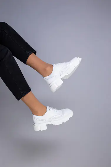 Туфли женские кожаные белые на шнурках фото 9 — интернет-магазин Tapok