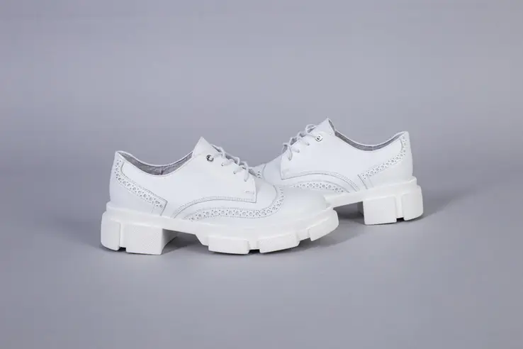 Туфли женские кожаные белые на шнурках фото 11 — интернет-магазин Tapok