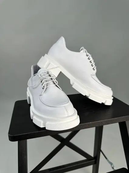 Туфлі жіночі шкіряні білі на шнурках без каблука фото 13 — інтернет-магазин Tapok