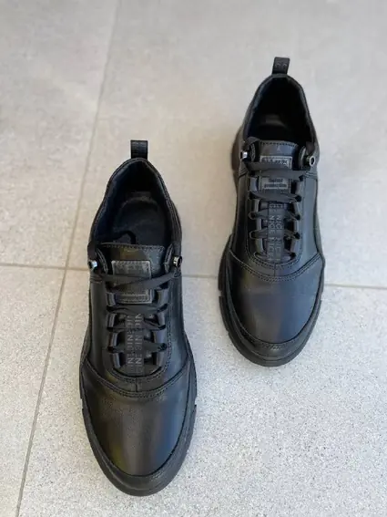 Кроссовки мужские кожаные черные на черной подошве фото 13 — интернет-магазин Tapok