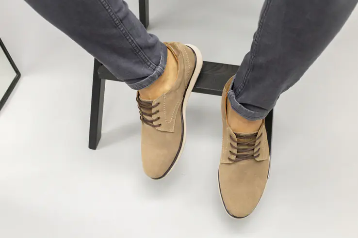 Мужские бежевые замшевые туфли на шнурках фото 7 — интернет-магазин Tapok