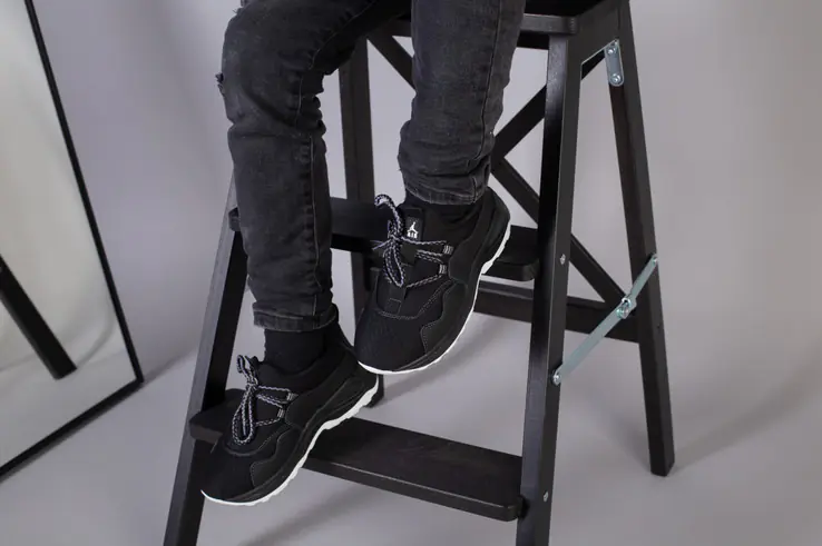 Чорні шкіряні кросівки з вставками сітки для хлопчика фото 11 — інтернет-магазин Tapok