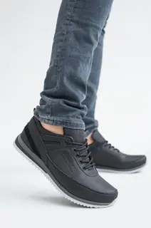 Мужские кроссовки кожаные весна/осень черные Emirro Б1