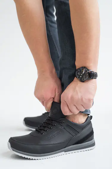 Мужские кроссовки кожаные весна/осень черные Emirro Б1 фото 3 — интернет-магазин Tapok