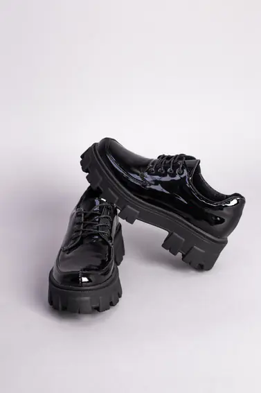 Туфлі жіночі шкіра лак чорні фото 10 — інтернет-магазин Tapok