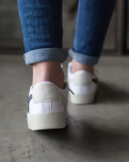 Кроссовки Nike Blazer Low SE DA4934-100 фото 4 — интернет-магазин Tapok