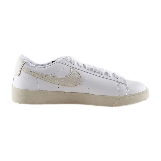 Кроссовки Nike Blazer Low SE DA4934-100 фото 7 — интернет-магазин Tapok