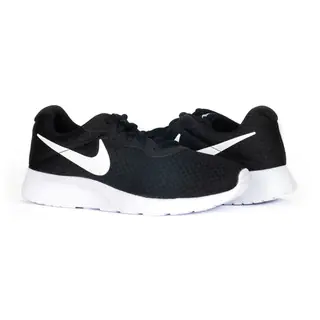 Кросівки Nike Tanjun 812654-011