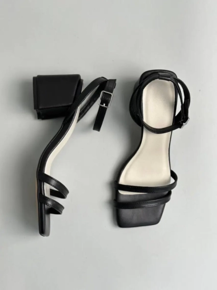 Босоножки женские кожаные черные на устойчивом каблуке фото 27 — интернет-магазин Tapok