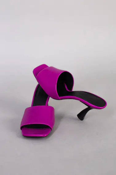 Шлепанцы женские кожаные цвета фуксии на каблуке фото 13 — интернет-магазин Tapok