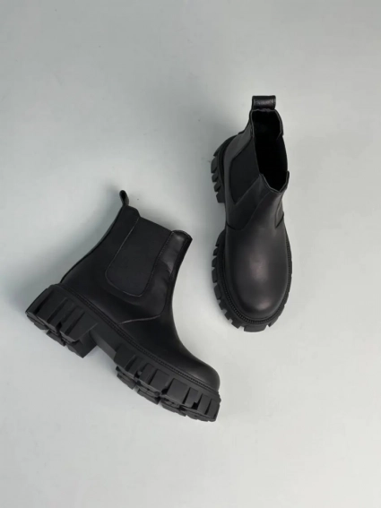 Ботинки женские кожаные черные с резинкой демисезонные фото 23 — интернет-магазин Tapok