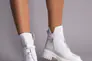 Ботинки женские кожаные белого цвета на байке Фото 3