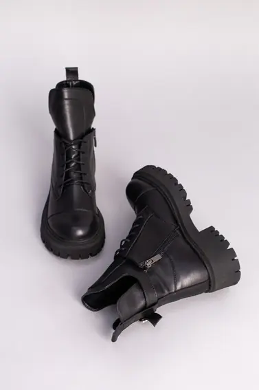 Ботинки женские кожаные черного цвета на байке фото 7 — интернет-магазин Tapok