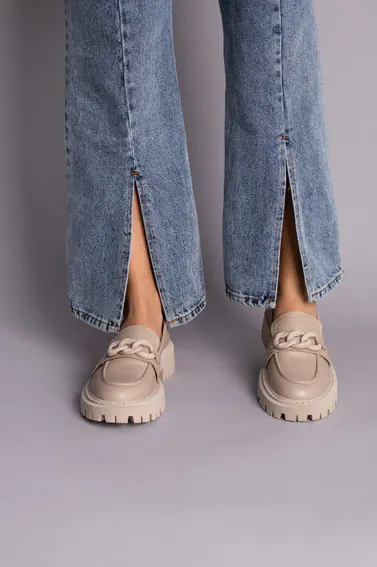 Туфли женские кожаные бежевого цвета фото 1 — интернет-магазин Tapok