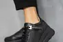 Жіночі кросівки шкіряні весна / осінь чорні Yuves 1 175 на бежевій підкладці Фото 1