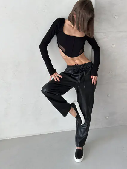 Слипоны женские кожаные черного цвета фото 10 — интернет-магазин Tapok
