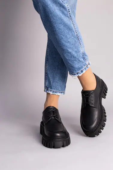 Туфлі жіночі шкіра флотар чорні на шнурівці фото 3 — інтернет-магазин Tapok