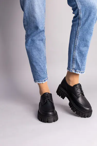 Туфли женские кожа флотар черные на шнуровке фото 4 — интернет-магазин Tapok
