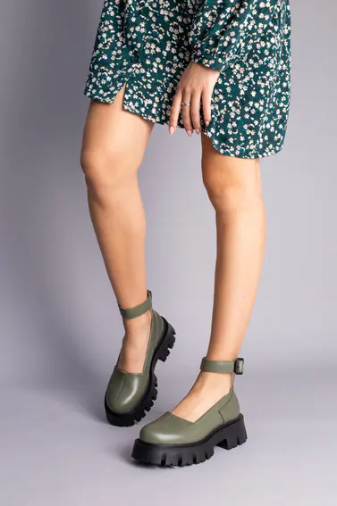 Туфлі жіночі шкіряні кольору хакі на масивній підошві фото 2 — інтернет-магазин Tapok