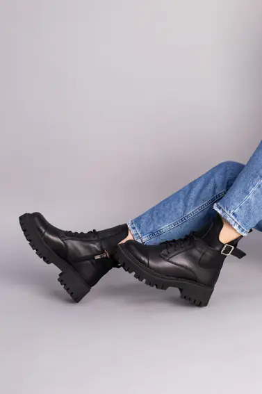 Ботинки женские кожаные черного цвета зимние фото 5 — интернет-магазин Tapok
