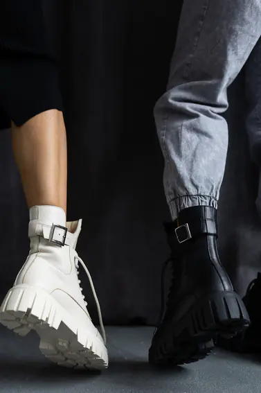Женские ботинки кожаные зимние черные Udg 2202/1А набивная шерсть фото 4 — интернет-магазин Tapok