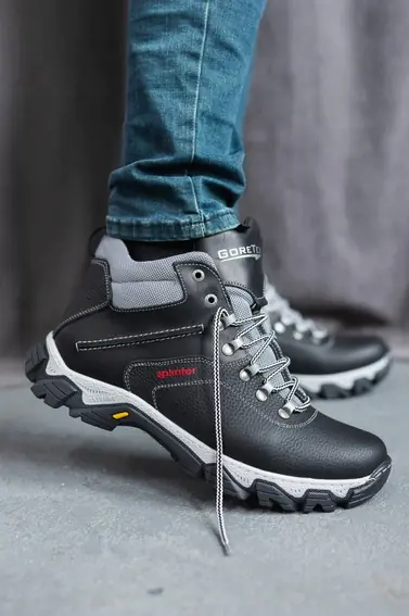 Чоловічі кросівки шкіряні зимові чорні Splinter Б 3212 на хутрі фото 1 — інтернет-магазин Tapok