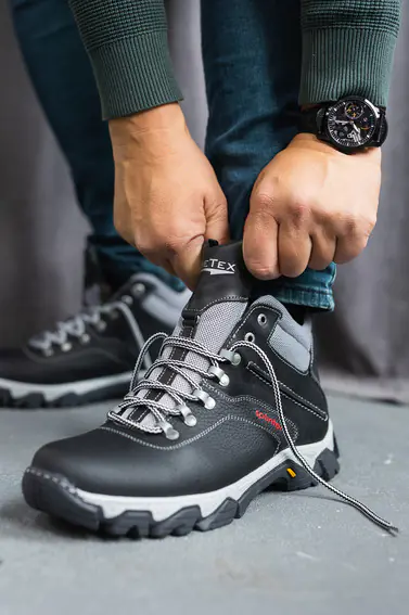 Мужские кроссовки кожаные зимние черные Splinter Б 3212 на меху фото 4 — интернет-магазин Tapok