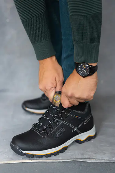 Чоловічі кросівки шкіряні зимові чорні Splinter Б 1214 на меху фото 4 — інтернет-магазин Tapok