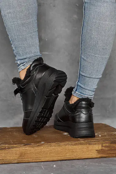 Жіночі кросівки шкіряні зимові чорні Yuves 91175 На хутрі фото 7 — інтернет-магазин Tapok