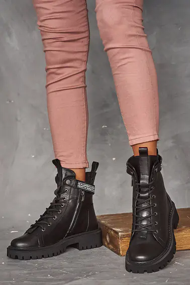 Женские ботинки кожаные зимние черные Vikont 45-06-19 на меху фото 3 — интернет-магазин Tapok