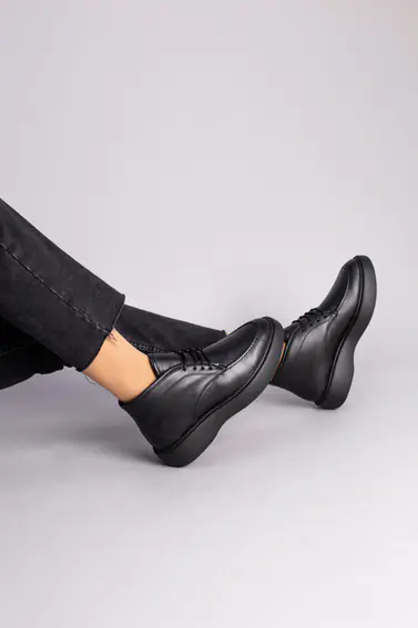 Ботинки женские кожаные черные зимние фото 5 — интернет-магазин Tapok