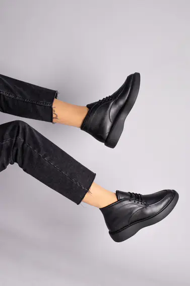 Ботинки женские кожаные черные зимние фото 6 — интернет-магазин Tapok