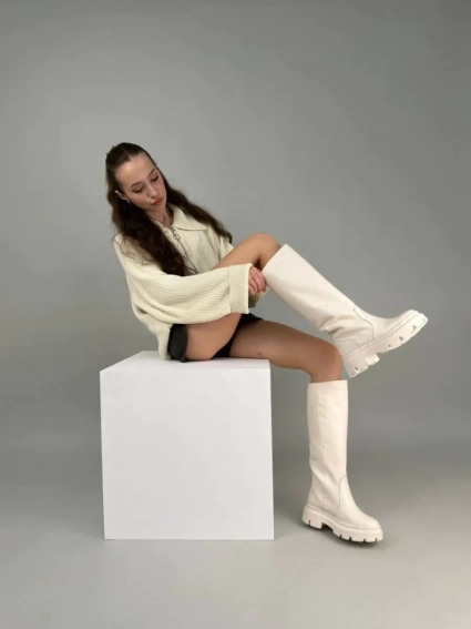 Чоботи жіночі шкіряні молочного кольору зимові фото 17 — інтернет-магазин Tapok
