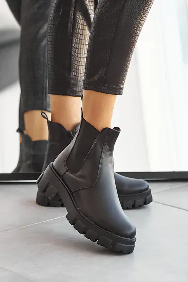 Жіночі черевики шкіряні зимові чорні Emirro 205 на хутрі фото 2 — інтернет-магазин Tapok