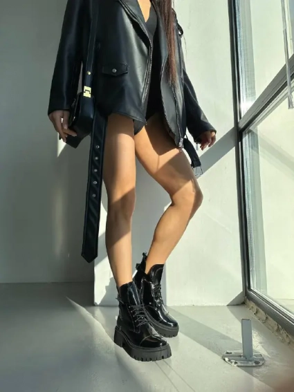 Ботинки женские кожа наплак черного цвета зимние фото 15 — интернет-магазин Tapok