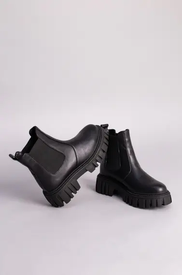 Ботинки женские кожаные черные с резинкой зимние фото 10 — интернет-магазин Tapok