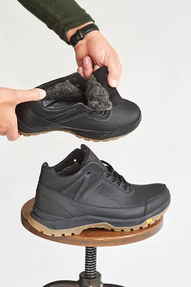 Чоловічі кросівки шкіряні зимові чорні Emirro 124 на хутрі фото 13 — інтернет-магазин Tapok
