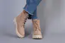 Ботинки женские замшевые пудровые на шнурках зимние Фото 3
