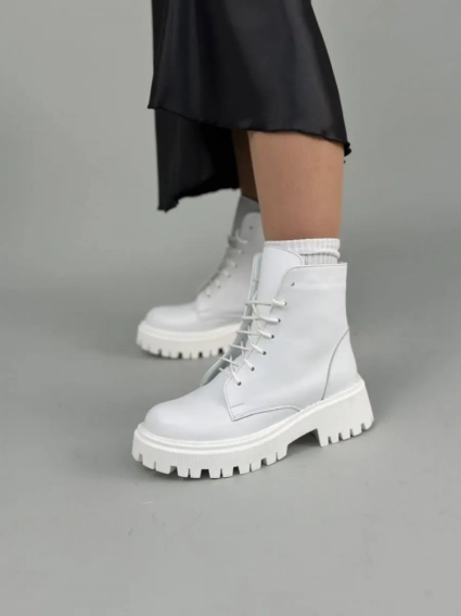 Ботинки женские кожаные белые на низком ходу зимние фото 11 — интернет-магазин Tapok