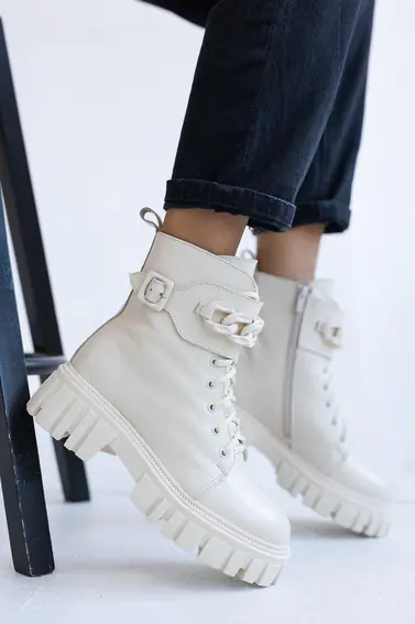 Женские ботинки кожаные зимние молочные Vlamax Б 67 на меху фото 7 — интернет-магазин Tapok