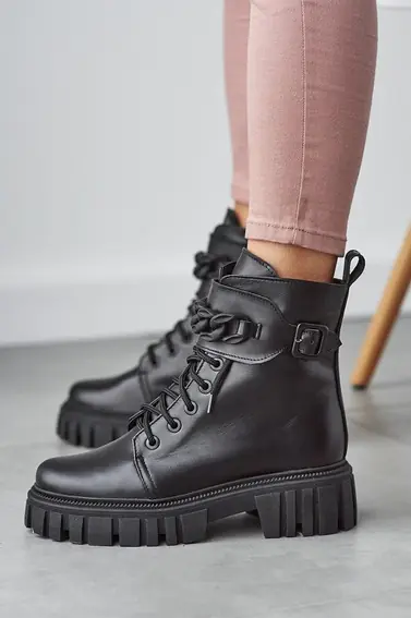 Женские ботинки кожаные зимние черные Vlamax Б 67 на меху фото 1 — интернет-магазин Tapok