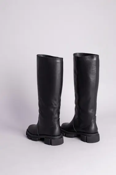 Сапоги женские кожаные черного цвета зимние фото 7 — интернет-магазин Tapok