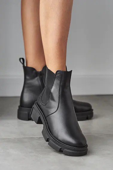 Женские ботинки кожаные зимние черные Чобіток 208 на меху фото 4 — интернет-магазин Tapok